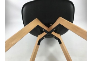 Chaise OMEGA - scandinave avec coussin